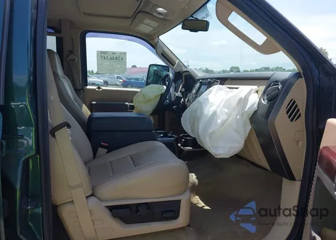 2010 Ford F-250 Cabela's/Harley-Davidson/King Ranch/Lariat/Xl/Xlt from USA, damaged, VIN 1FTSW2BR8AEA74785